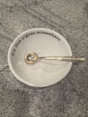 White Ceramic Guacamole Bowl with Spoon